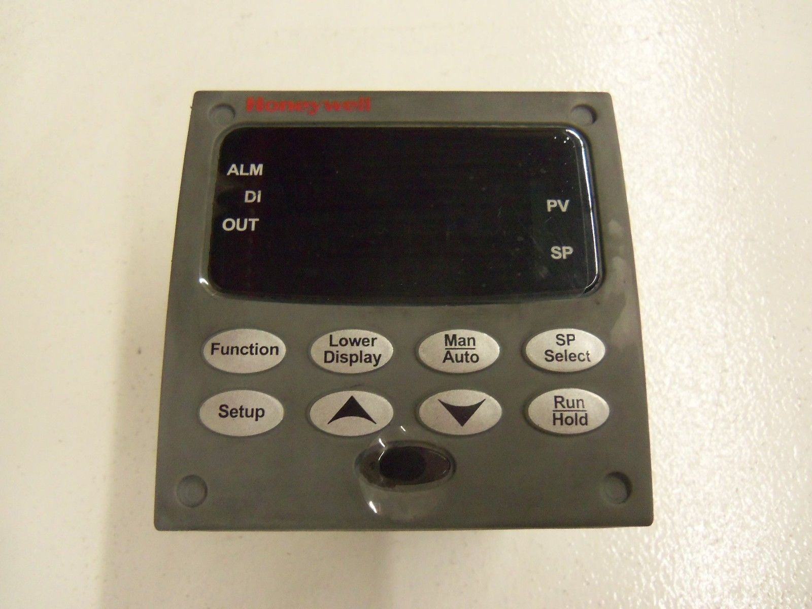 HONEYWELL DC3200-CA-000R-200-10000-00-0 *USED*