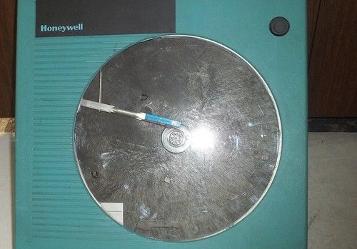 HONEYWELL DR4200 CHART RECORDER DR4200GP2-00-BG-00000 *USED* 120 VAC