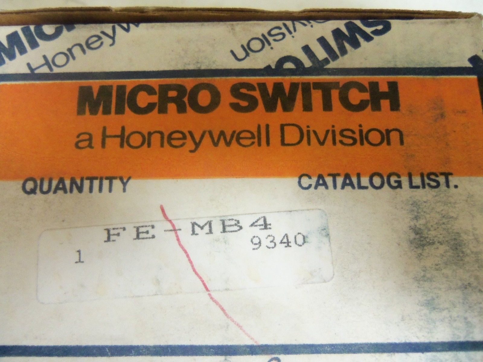 MICROSWITCH FE-MB4 MOUNTING BRACKET *NEW IN BOX*