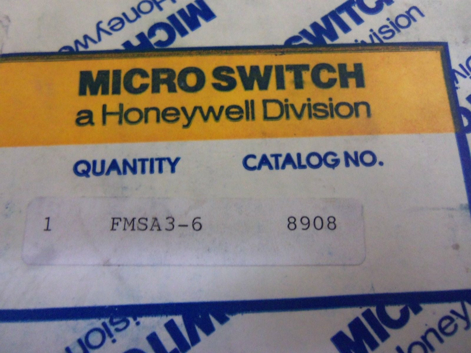 MICROSWITCH FMSA3-6 PROXIMITY SWITCH *NEW IN BOX*