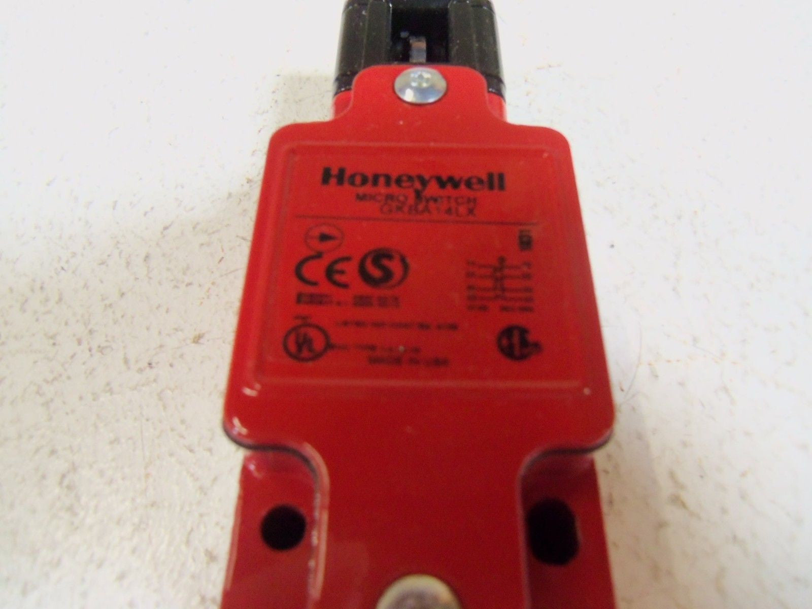 HONEYWELL GKBA14LX SAFETY INTERLOCK SWITCH  *NEW NO BOX*