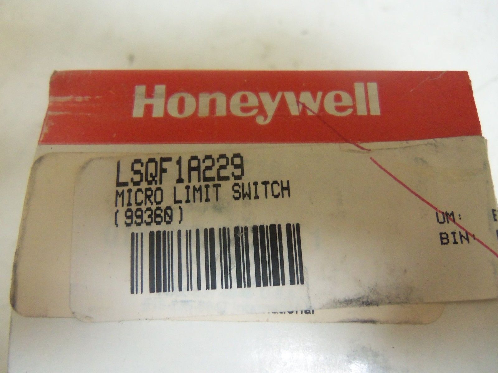 HONEYWELL LSQF1A229 HEAVY DUTY LIMIT SWITCH *FACTORY SEALED*