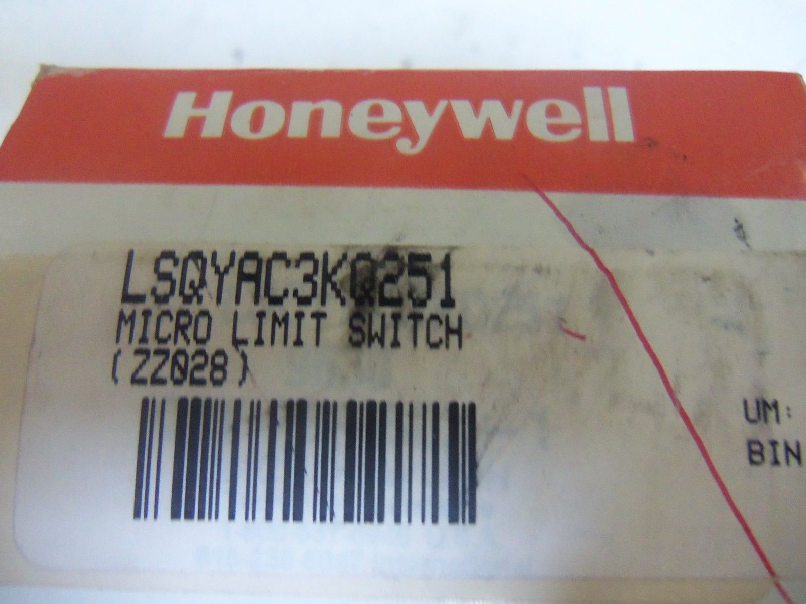 HONEYWELL LSQYAC3KQ251 LIMIT SWITCH *FACTORY SEALED*