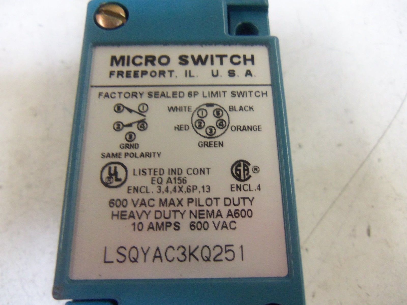 HONEYWELL LSQYAC3KQ251 LIMIT SWITCH *NEW IN BOX*