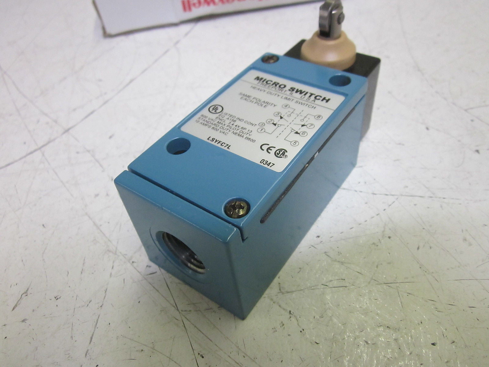 HONEYWELL LSYFC7L LIMIT SWITCH *NEW IN BOX*
