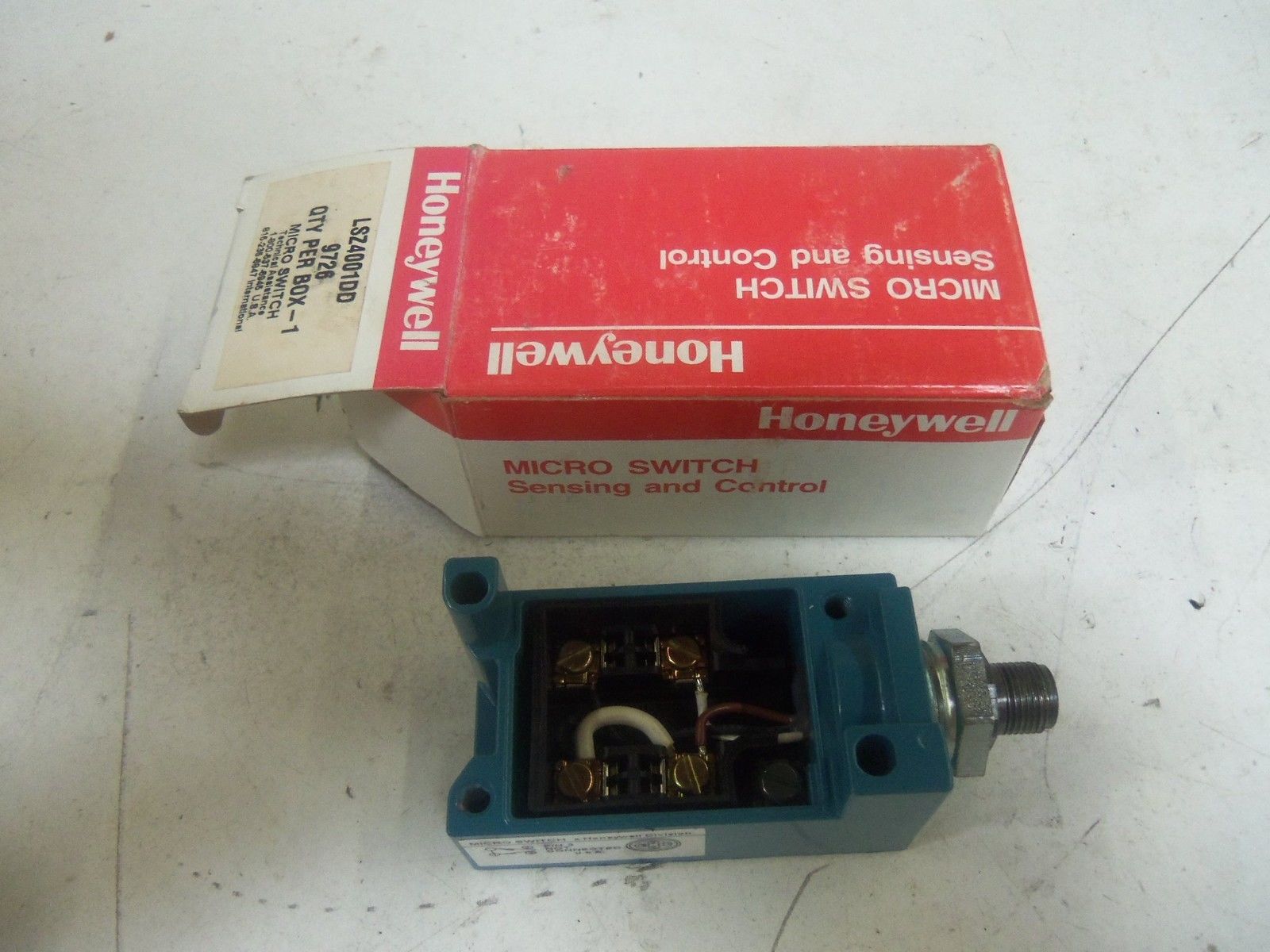 HONEYWELL LSZ4001DD MICRO PRE-WIRED BASE *NEW IN BOX*