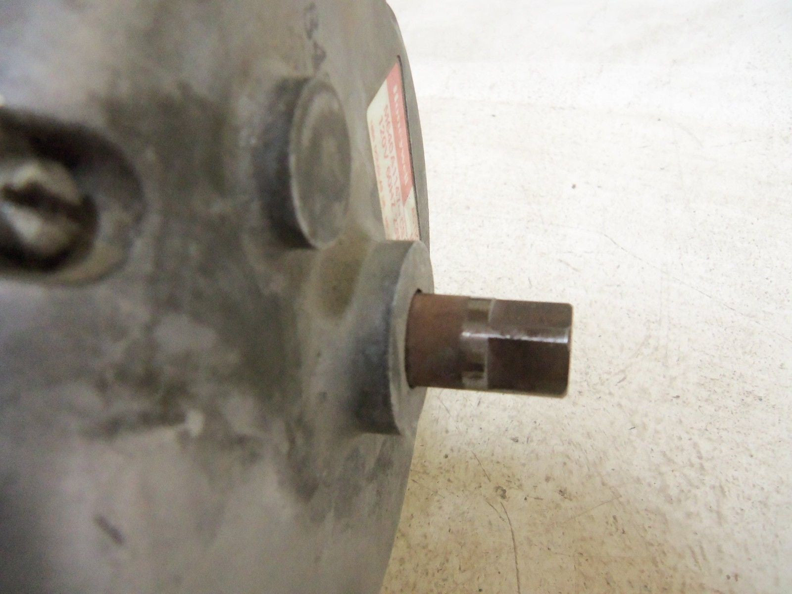 HONEYWELL M640A1147 ACTUATOR MOTOR *USED*