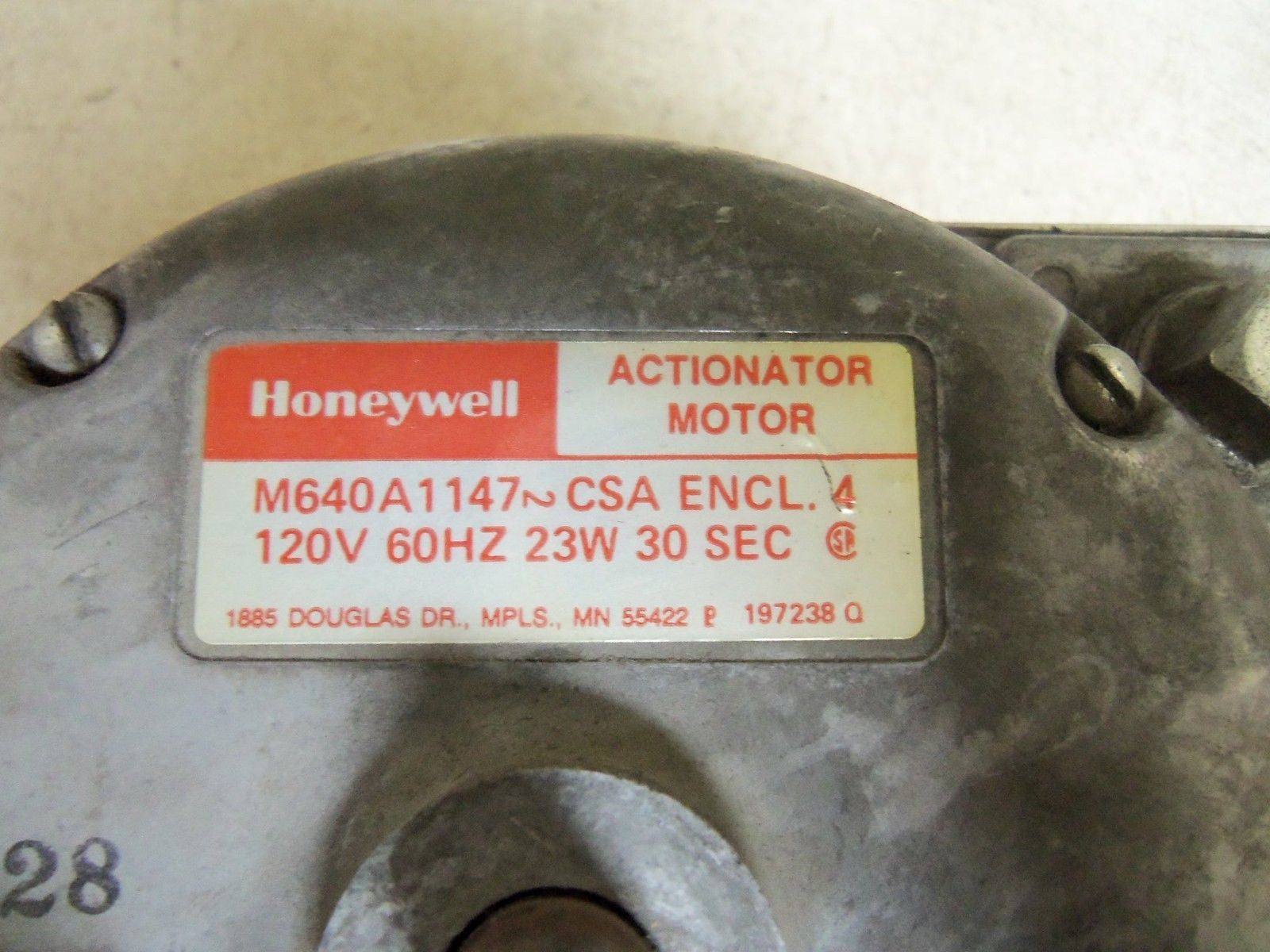 HONEYWELL M640A1147 ACTUATOR MOTOR *USED*