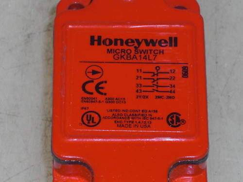HONEYWELL MICROSWITCH GKBA14L7 *USED*