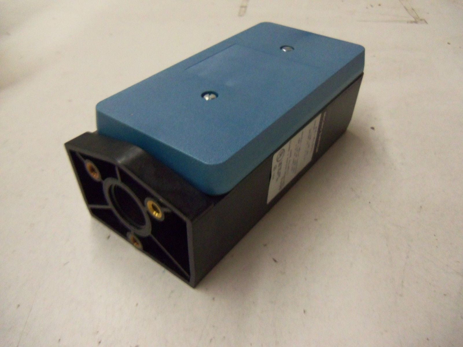 HONEYWELL MICROSWITCH FE-MLS9C *NEW IN BOX*