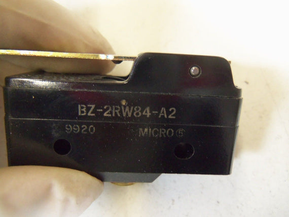 HONEYWELL MICROSWITCH BZ-2RW84-A2 LIMIT SWITCH *NEW IN BOX*