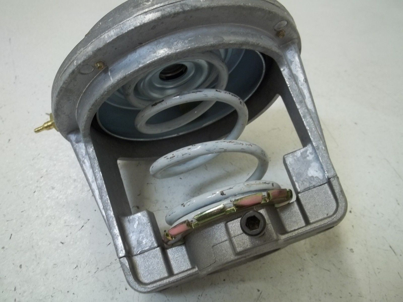 HONEYWELL MP853C 10262 SPRING RANGE 4-11 PSI *NEW NO BOX*