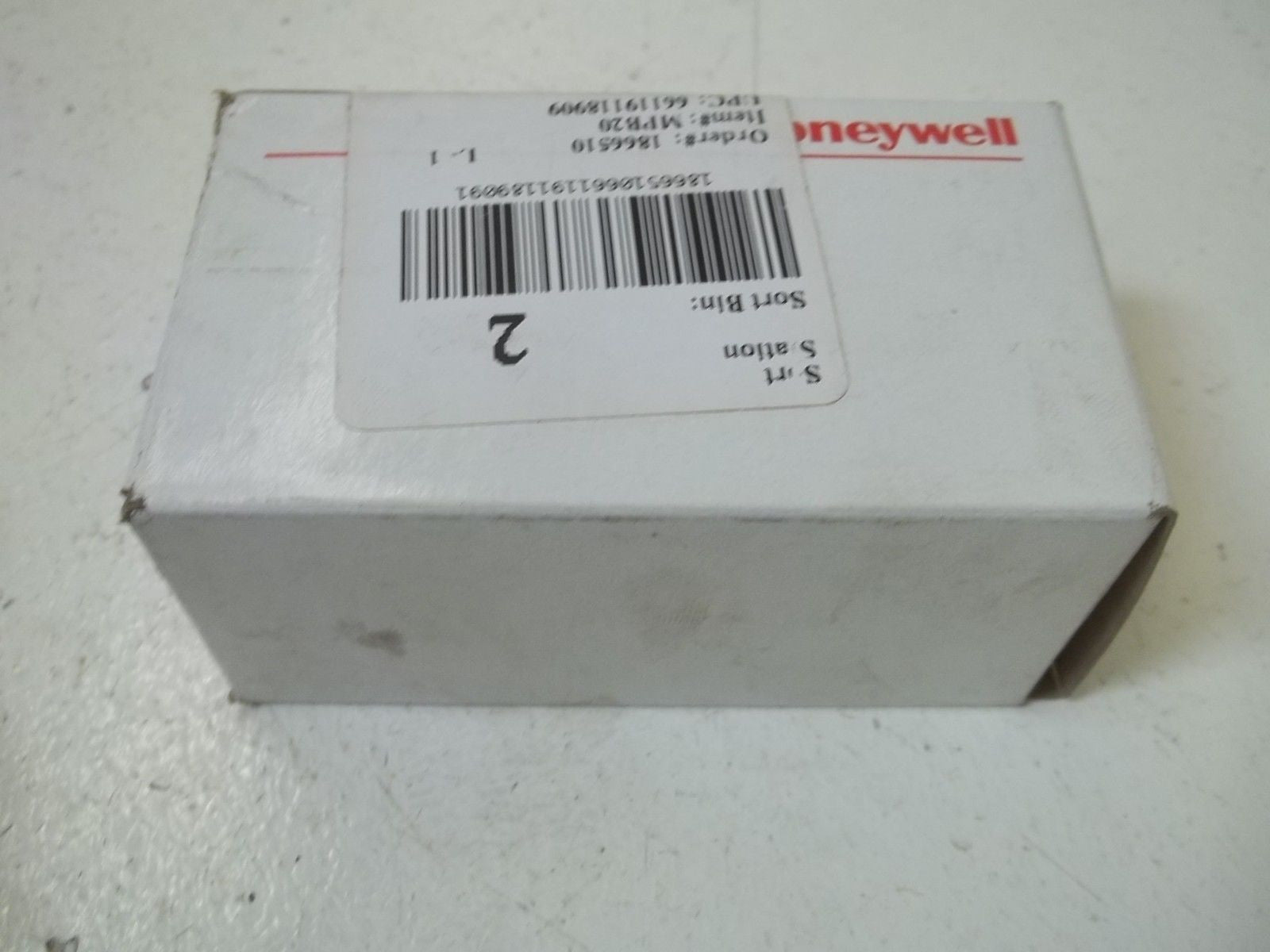 HONEYWELL MPB20 PHOTOELECTRIC RECEPTACLE *NEW IN BOX*