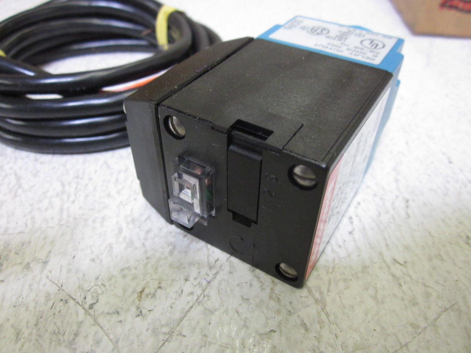 HONEYWELL MPW11/ MPL6 PHOTOELECTRIC *NEW NO BOX*