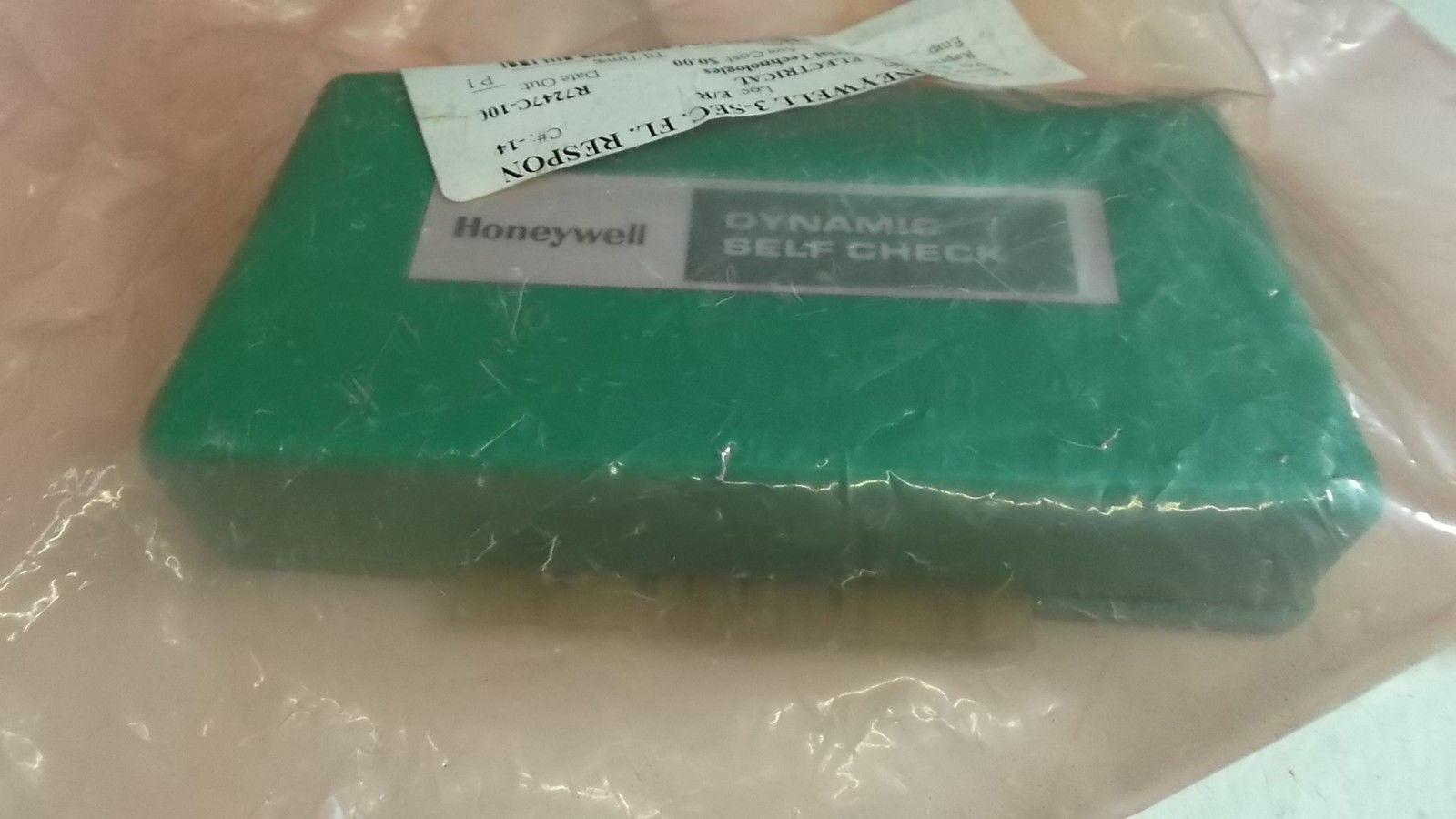 HONEYWELL R7247C1001 UV AMPLIFIER *NEW NO BOX*