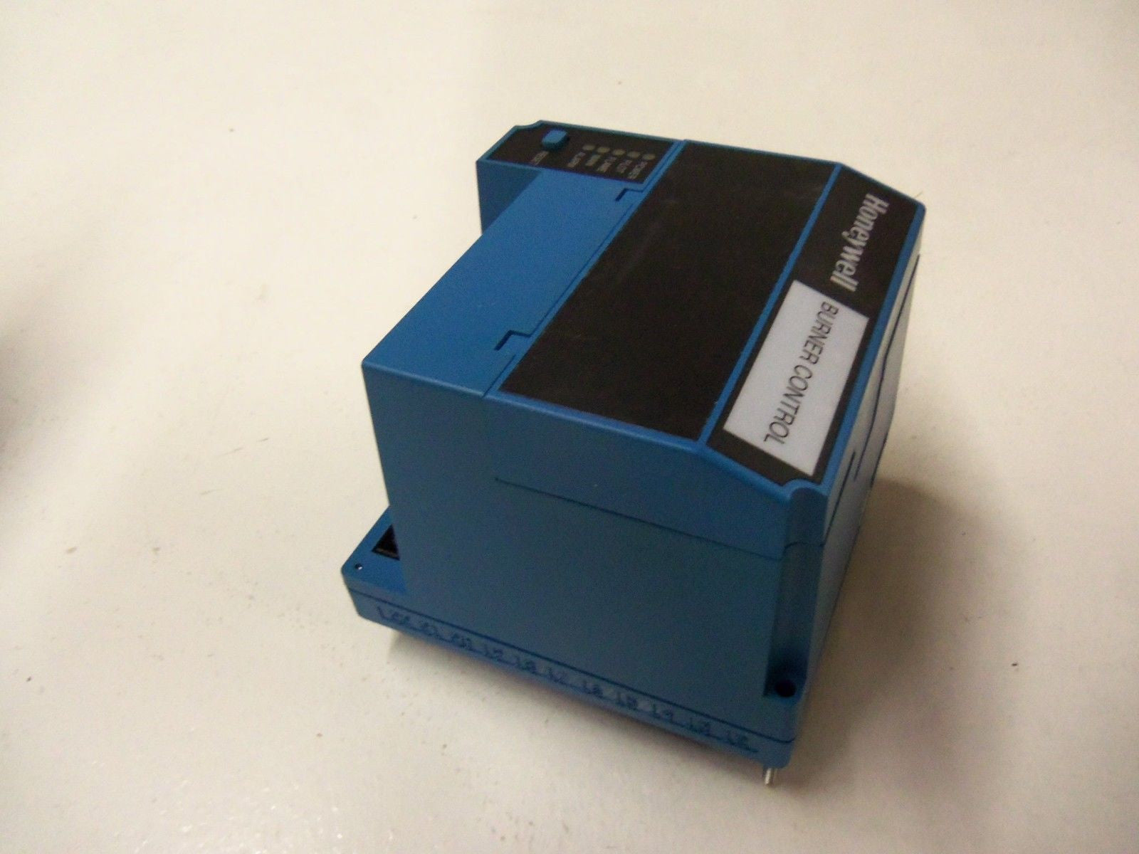 HONEYWELL RM7890 B1014 *NEW IN BOX*