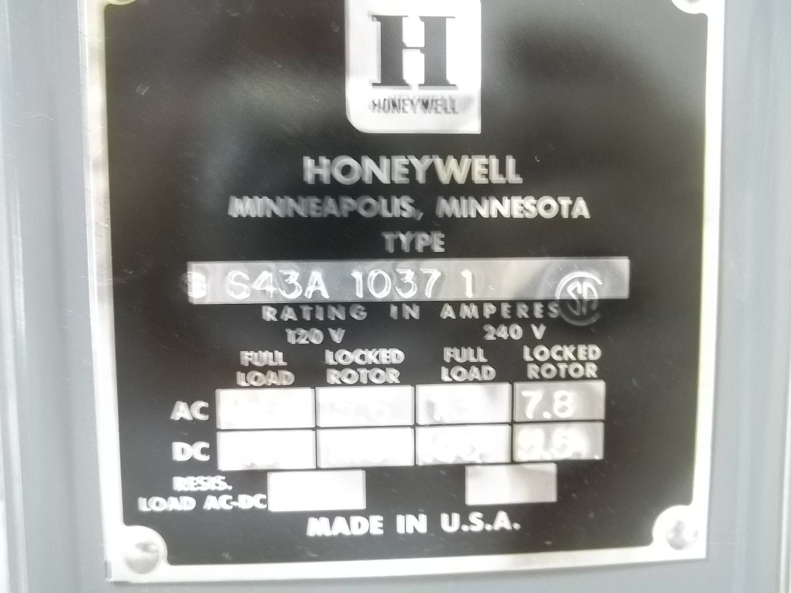 HONEYWELL S43A10371 SWITCH *USED*