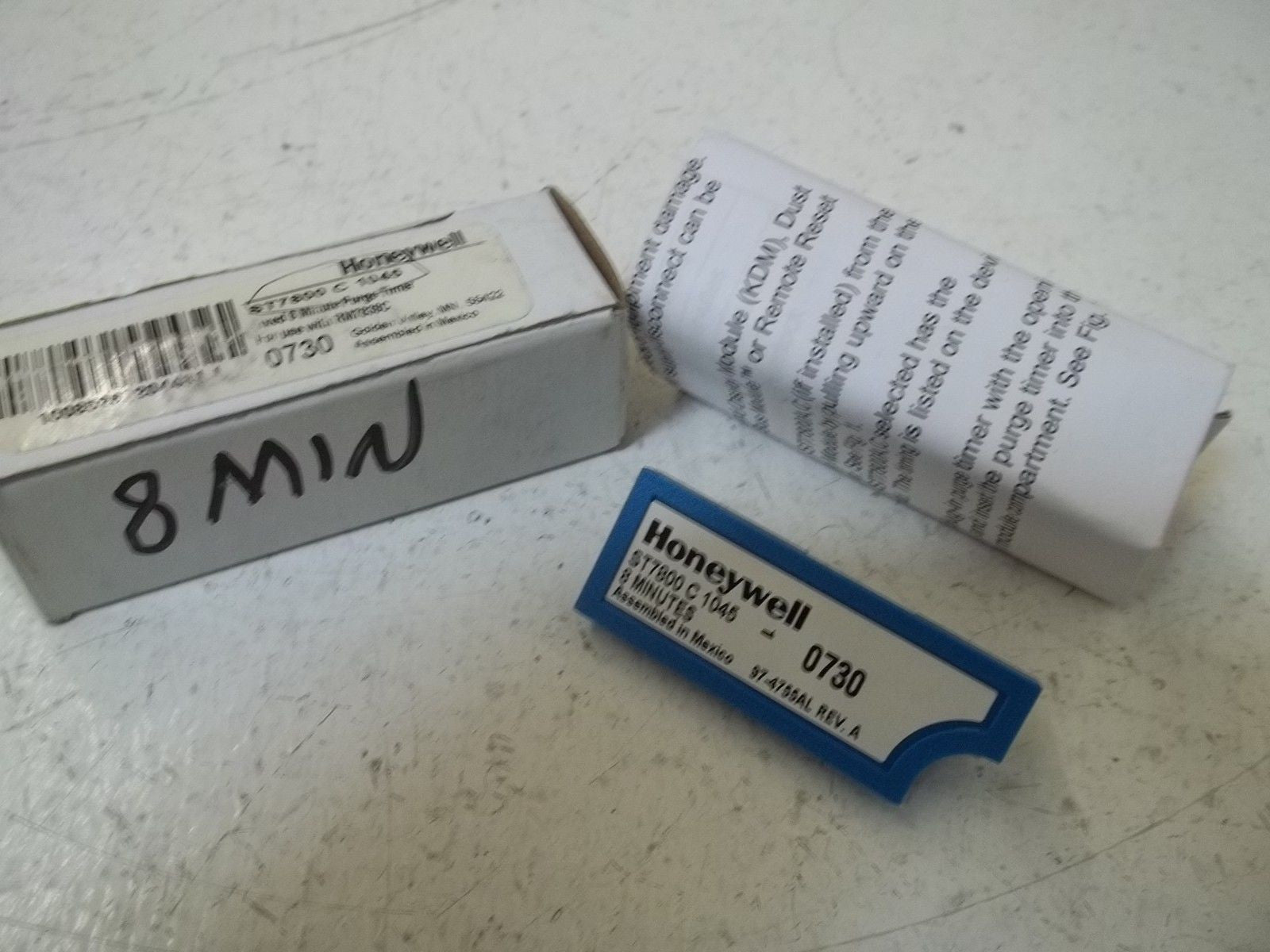 HONEYWELL ST7800 C 1045 FIXED 8 MINUTE PURGE TIMER *NEW IN BOX*