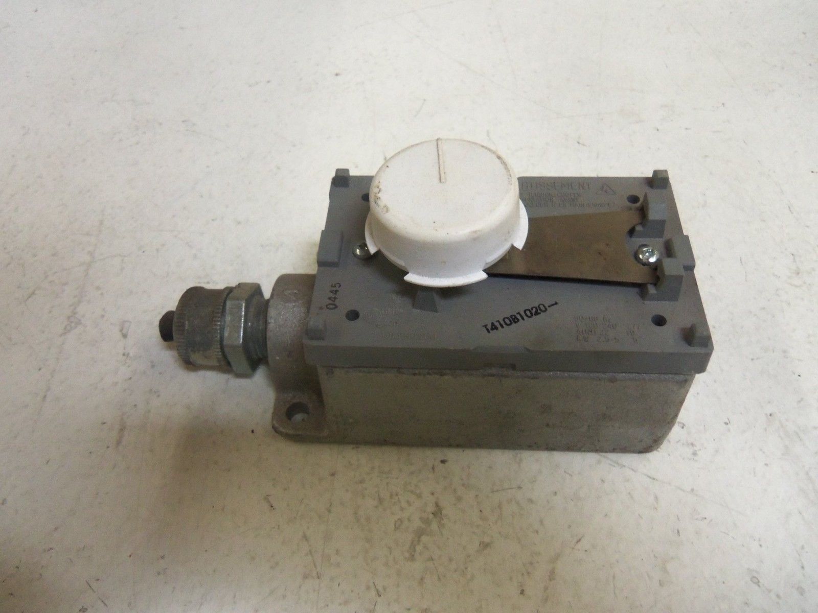 HONEYWELL T410B1020 *USED*