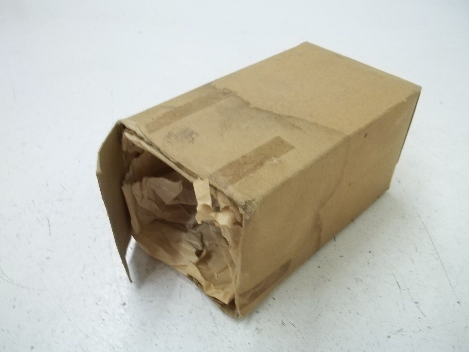 HONEYWELL T92A 1028 THERMOSTAT *NEW IN BOX*