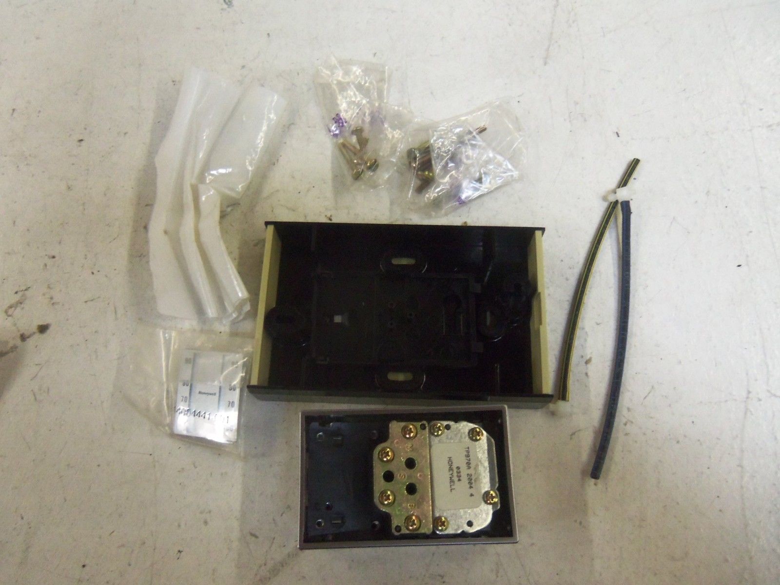 HONEYWELL TP970A2053 *NEW IN BOX*