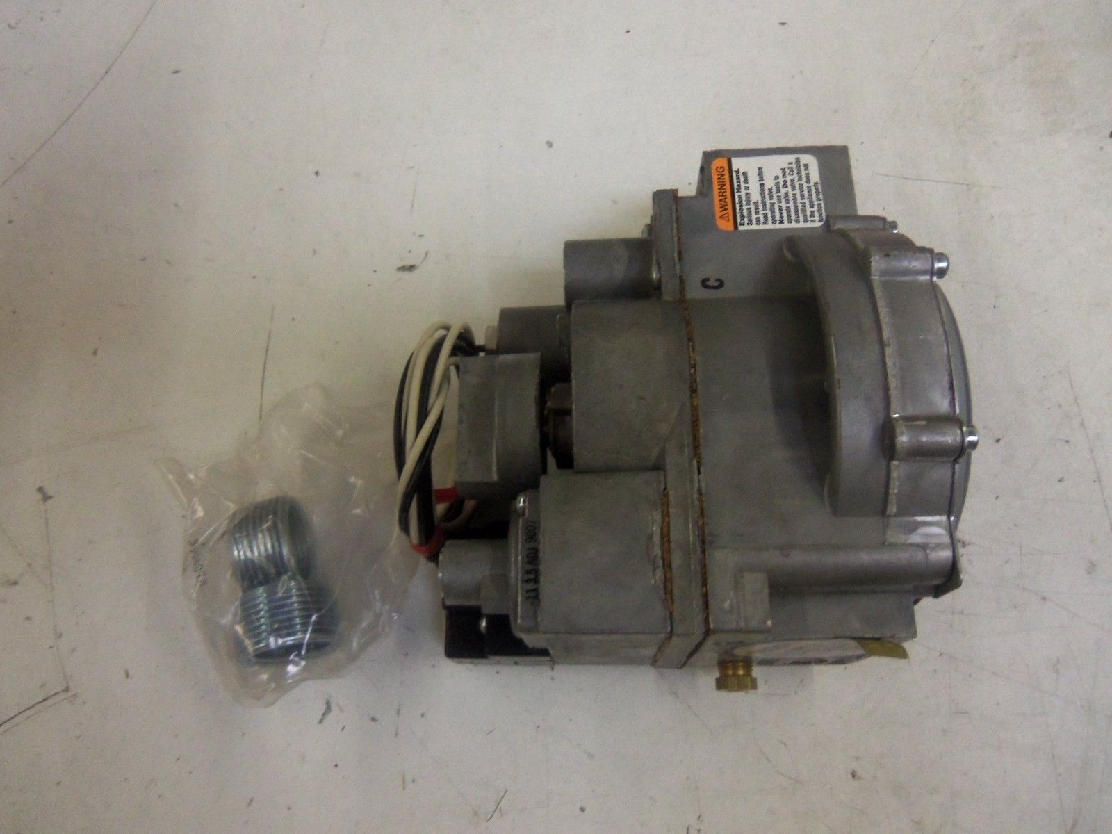 HONEYWELL V400A5005 *NEW IN BOX*