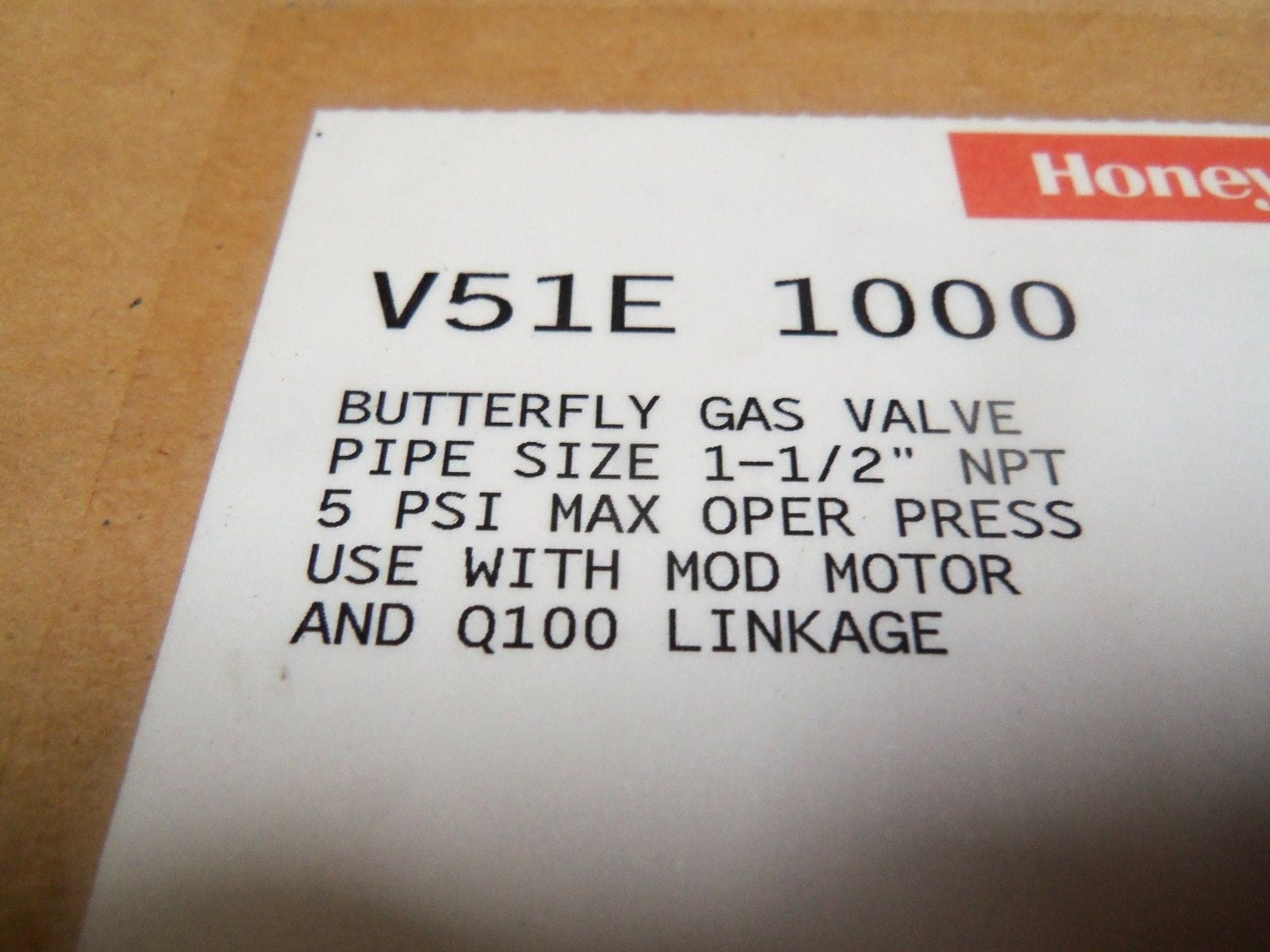 HONEYWELL V51E 1000 BUTTERFLY GAS VALVE *NEW IN BOX*