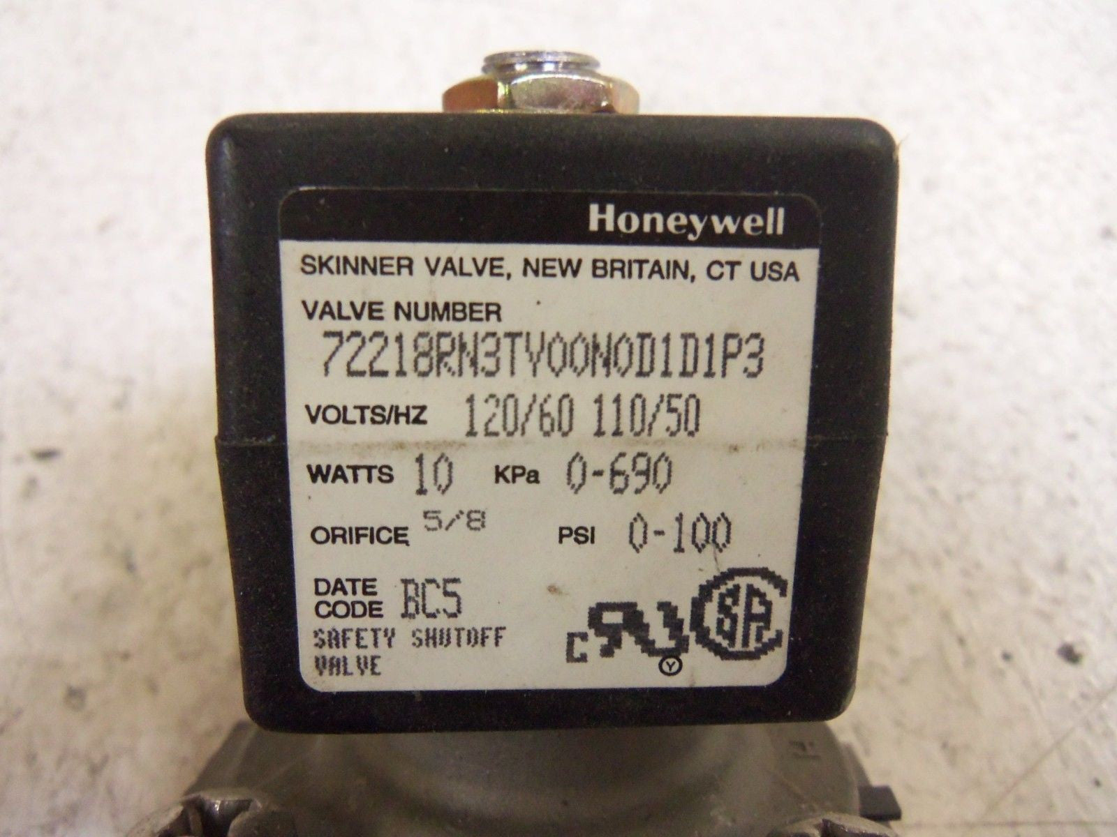 HONEYWELL VALVE 72218RN3TV00NOD1D1P3   *NEW*