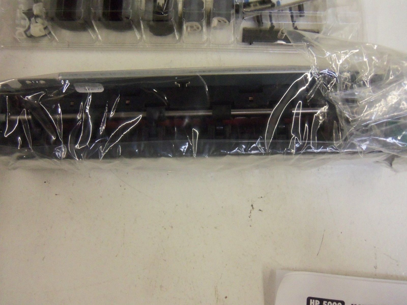 HP Q1860-67910-RD *NEW IN BOX*