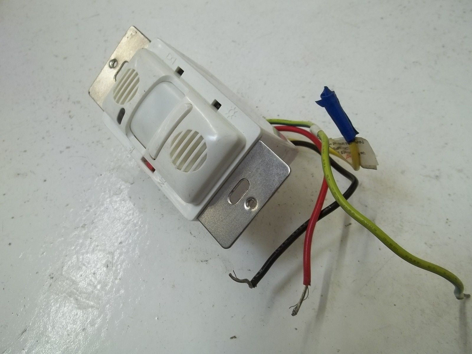 HUBBEL ATD1277W *USED*