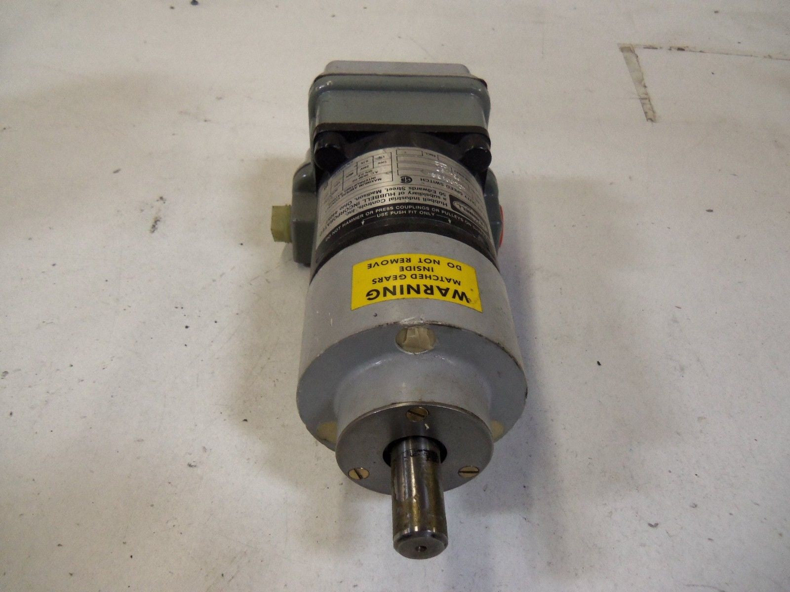 HUBBELL 121CC113S *USED*