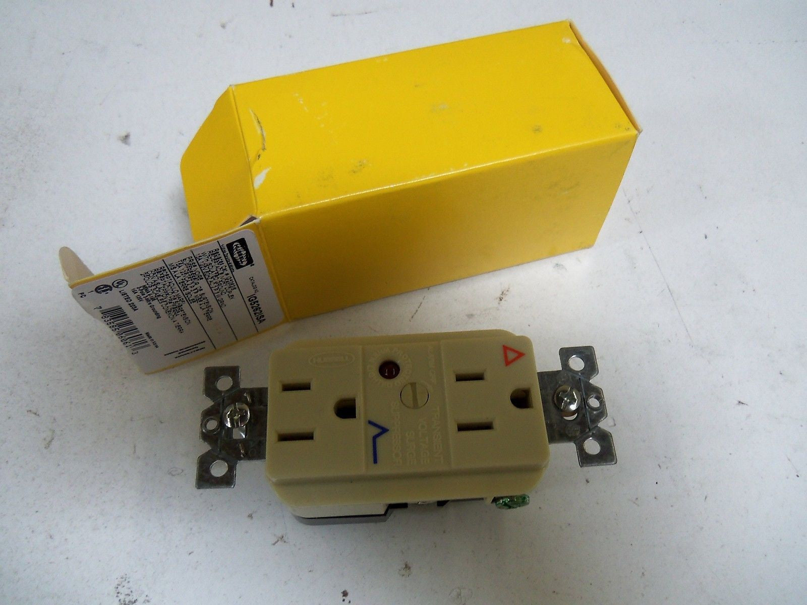 HUBBELL IG5262ISA *NEW IN BOX*