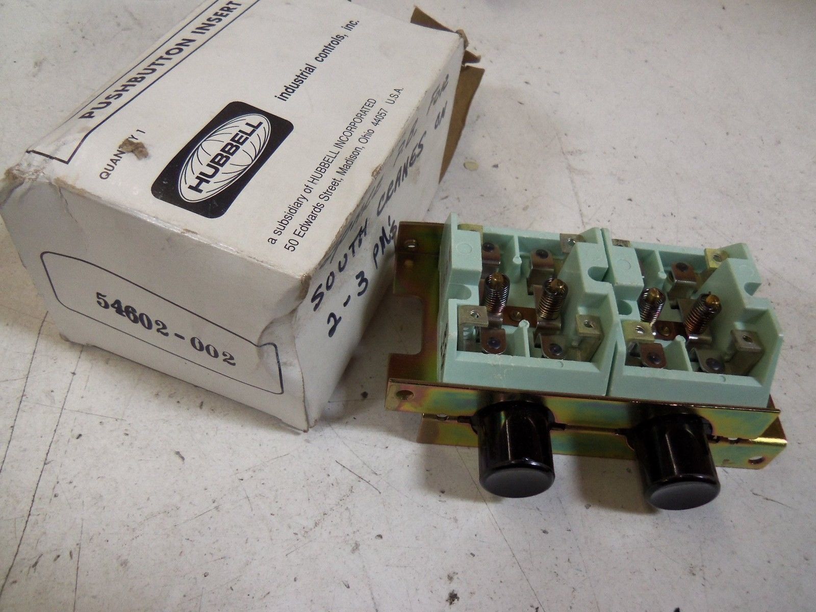 HUBBELL 54602-002 *NEW IN BOX*