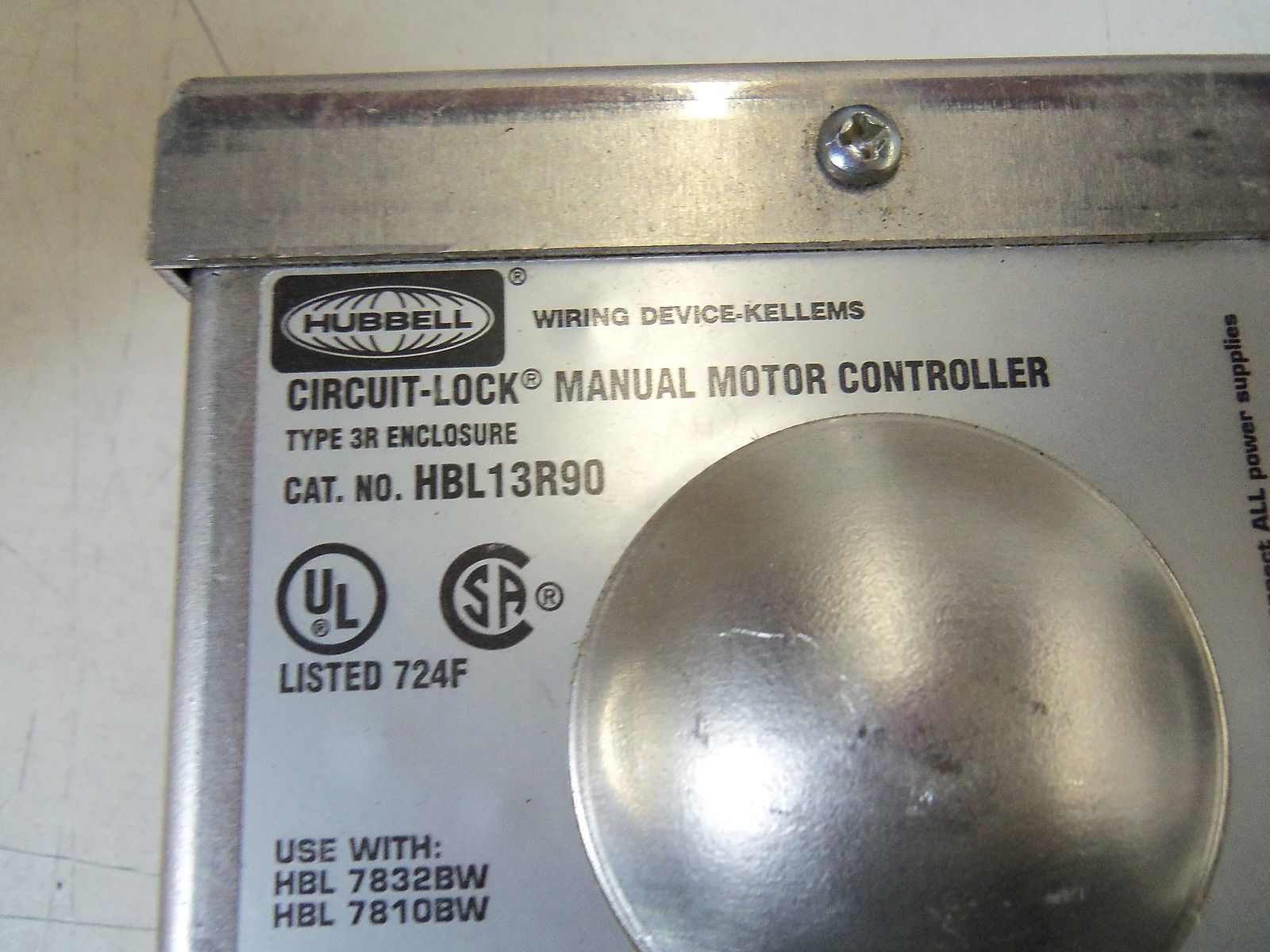 HUBBELL HBL13R90 *USED*