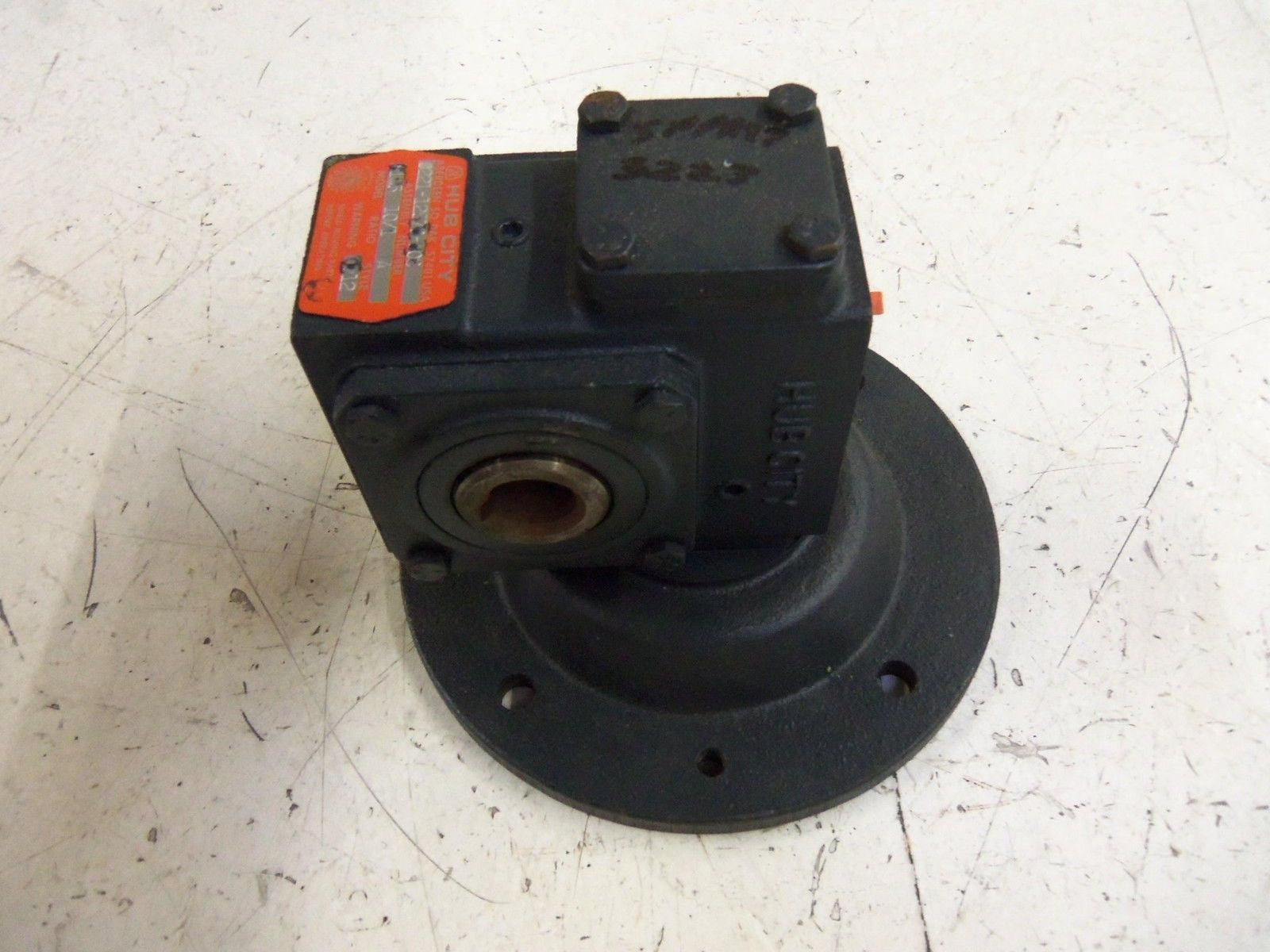 HUB CITY M185 GEAR REDUCER *USED*
