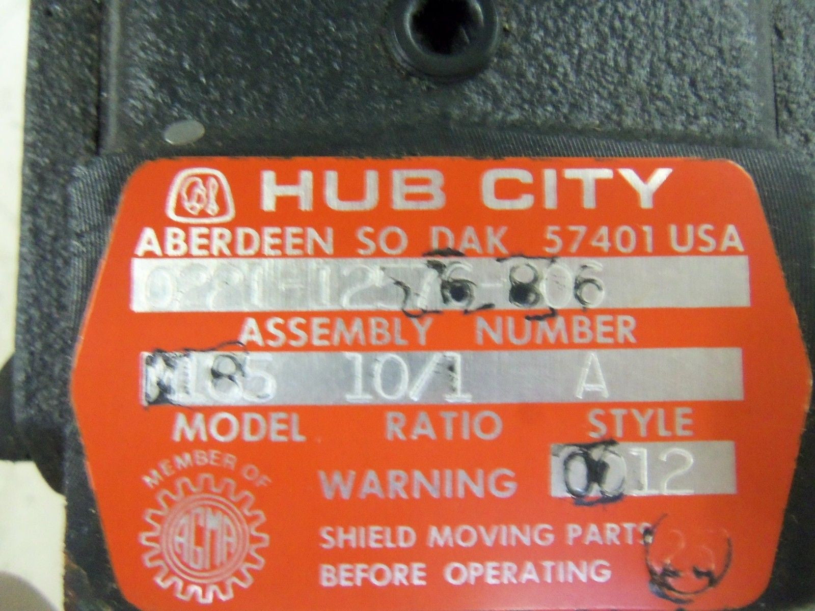 HUB CITY M185 GEAR REDUCER *USED*