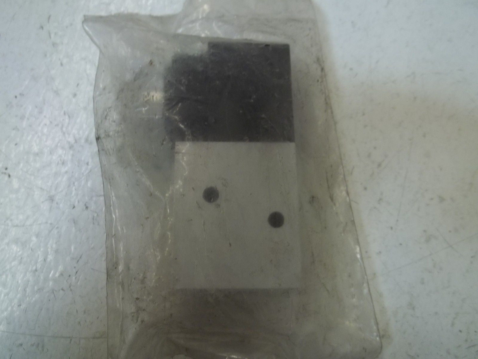 HUMPHREY 410 39 *NEW IN A FACTORY BAG*
