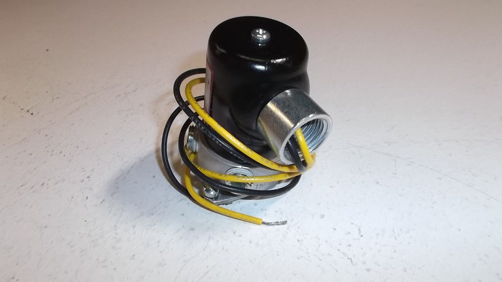 HUMPHREYS SOLENOID VALVE T125E136 *USED*