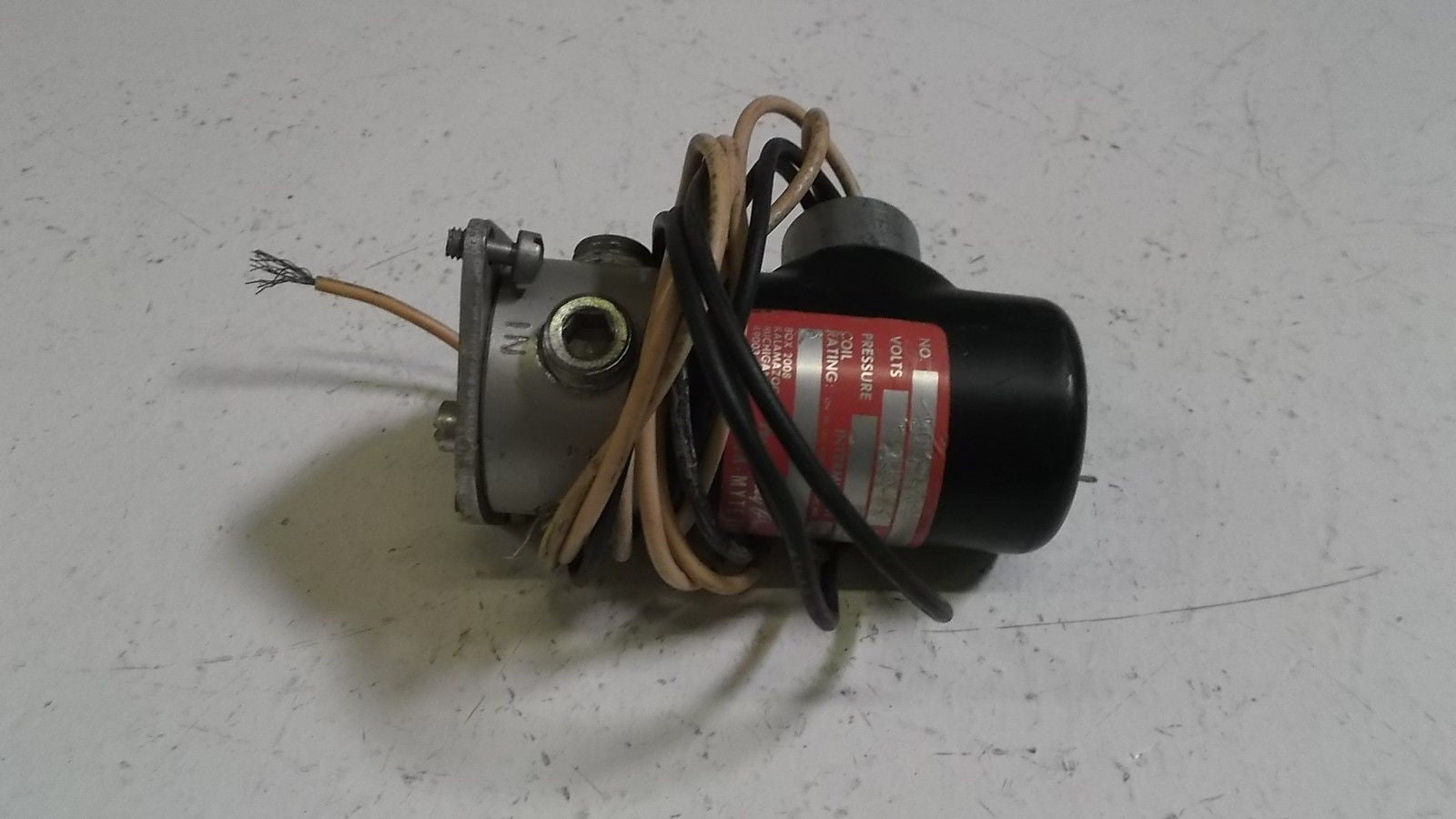 HUMPHREY T062-4E2 *USED*