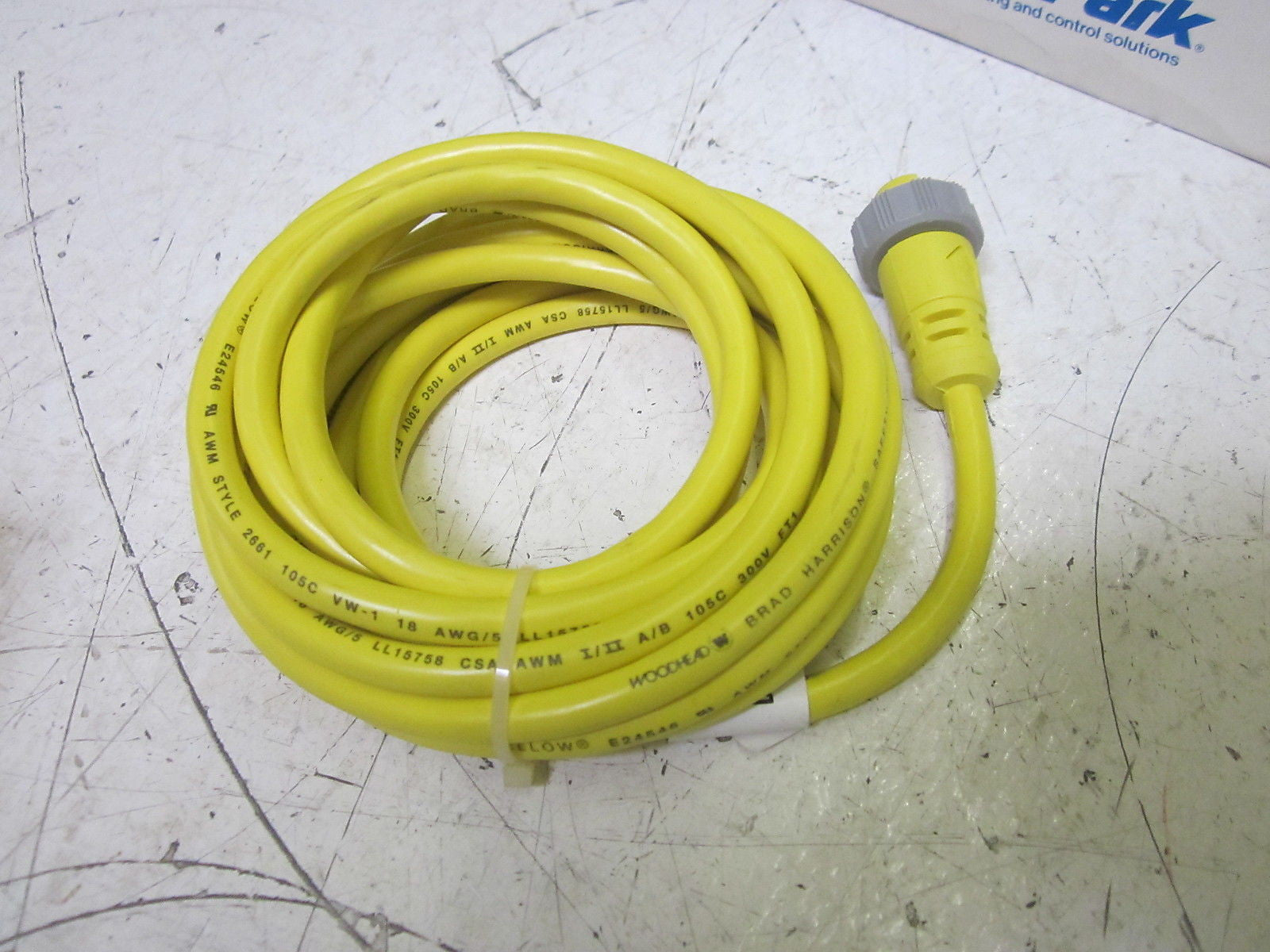 HYDE PARK AC115 5-CONDUCTOR CONNECTOR CABLE 300V *NEW IN BOX*