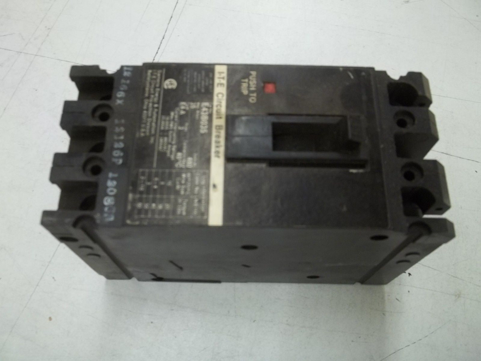 I-T-E CIRCUIT BREAKER E43B035 *USED*