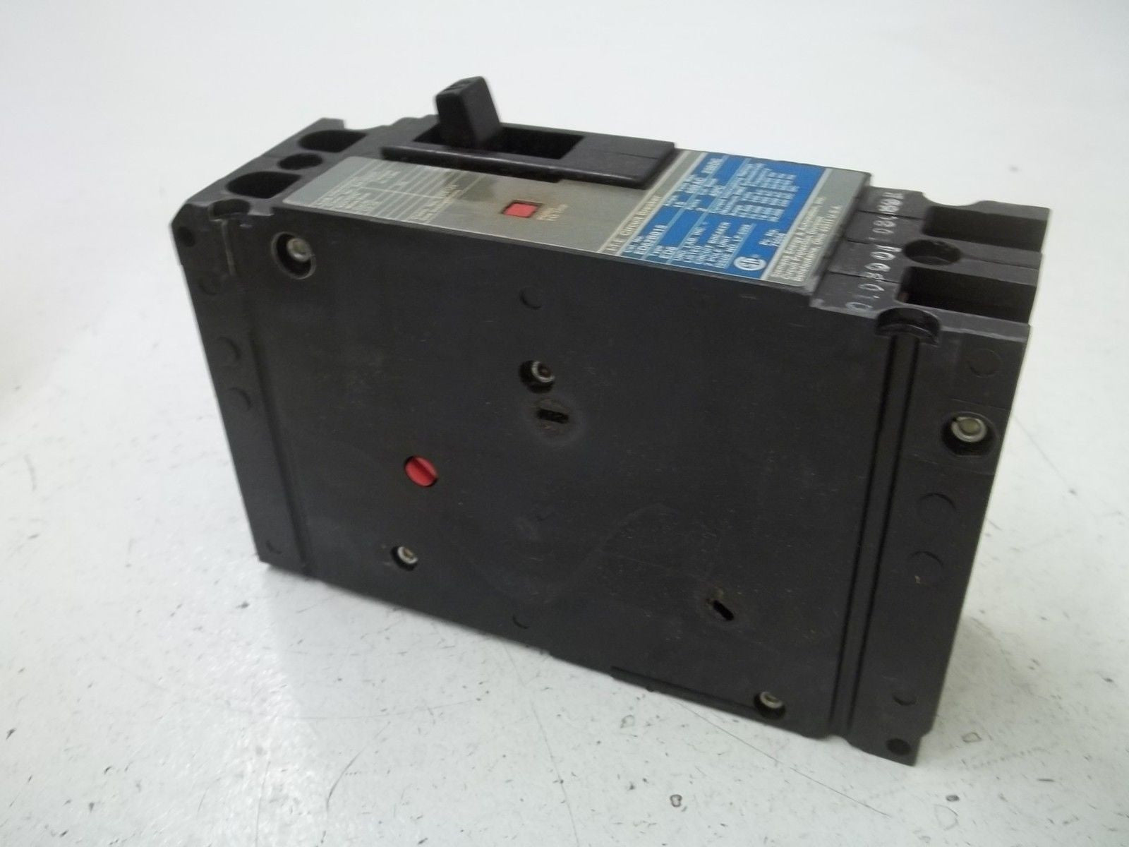 I-T-E ED62B015 CIRCUIT BREAKER *USED*