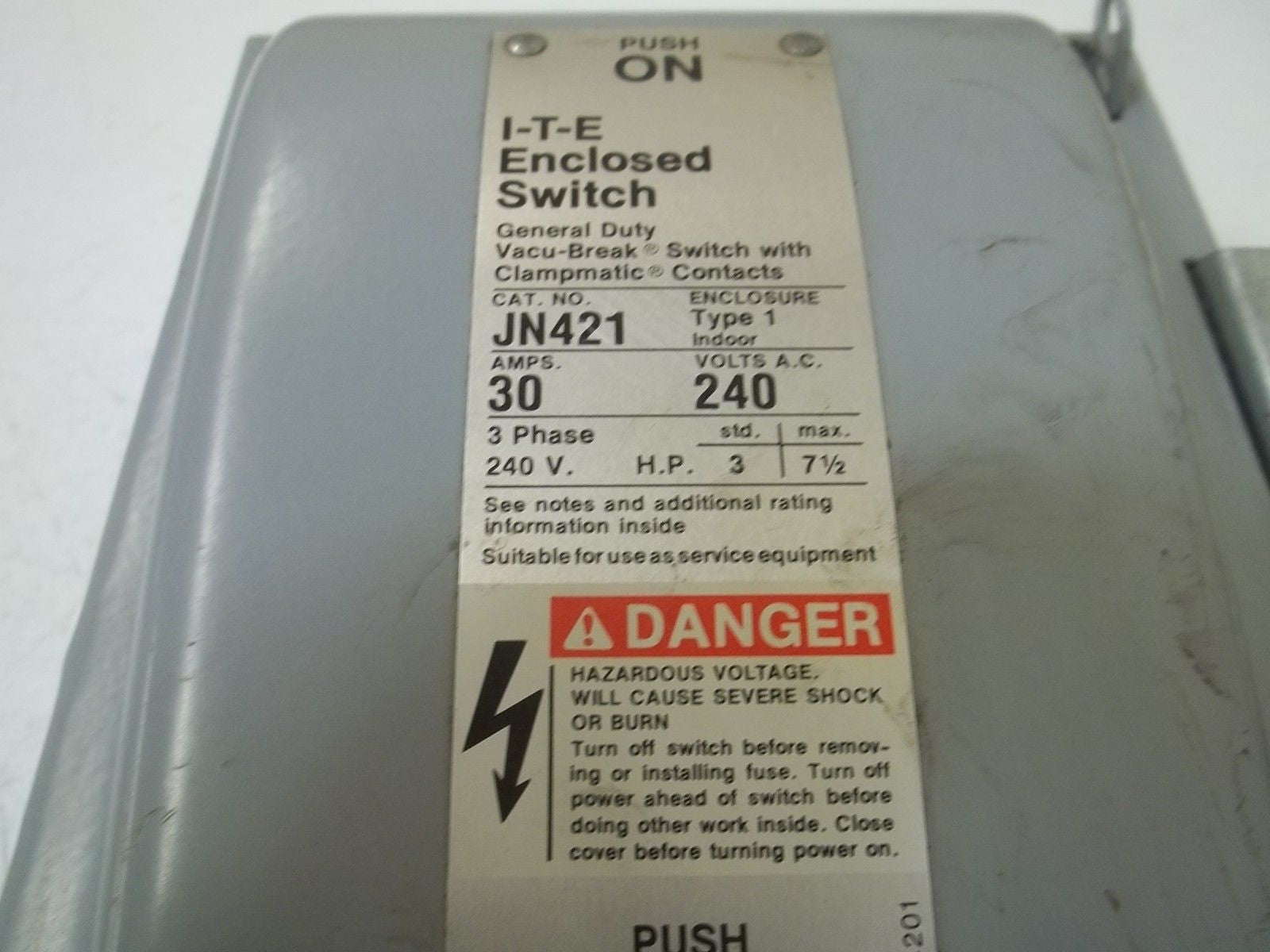 I-T-E JN421 ENCLOSED SWITCH *NEW NO BOX*
