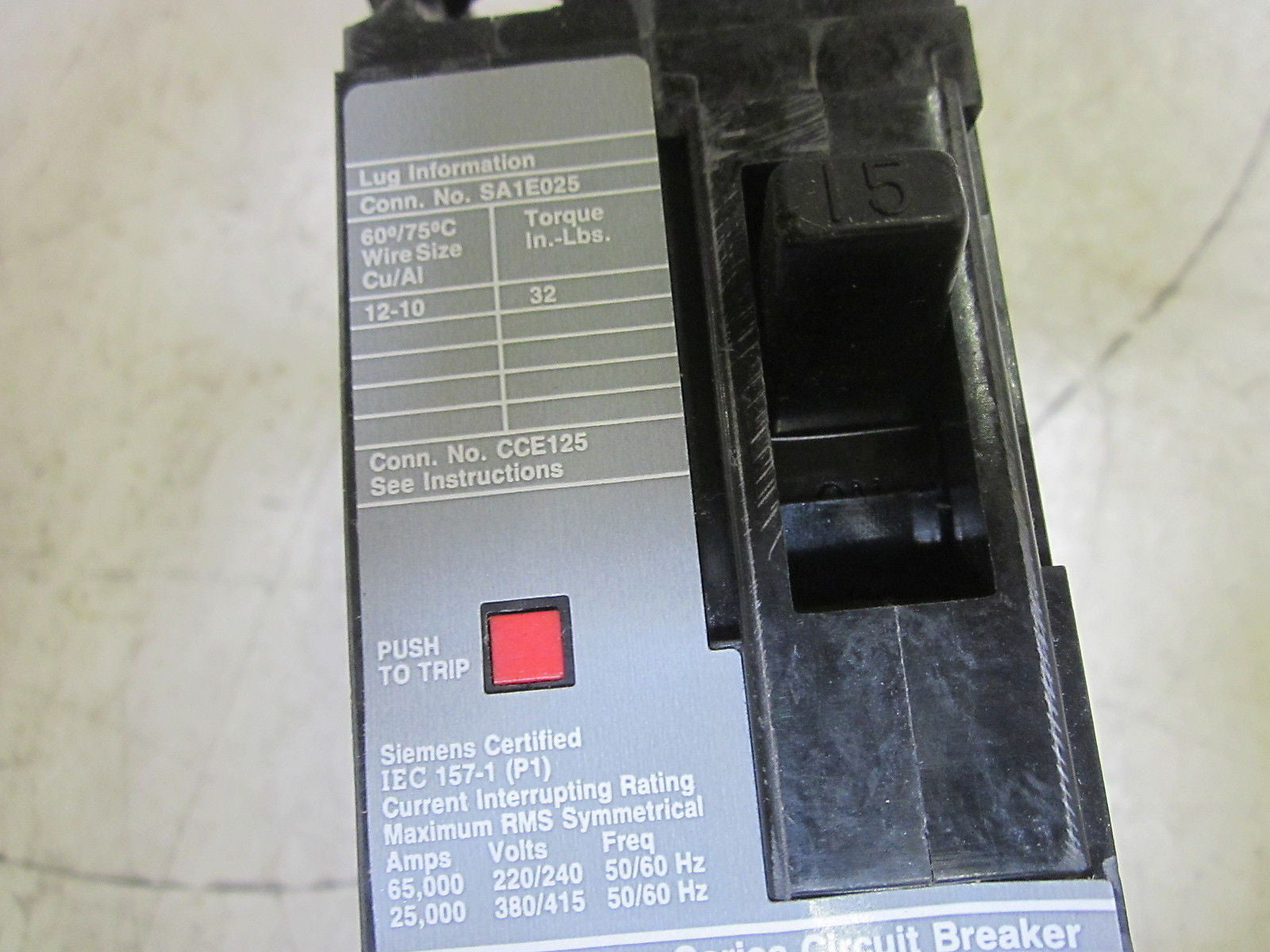 I-T-E SIEMENS ED62B015 CIRCUIT BREAKER 15A 2P 600VAC *NEW IN BOX*