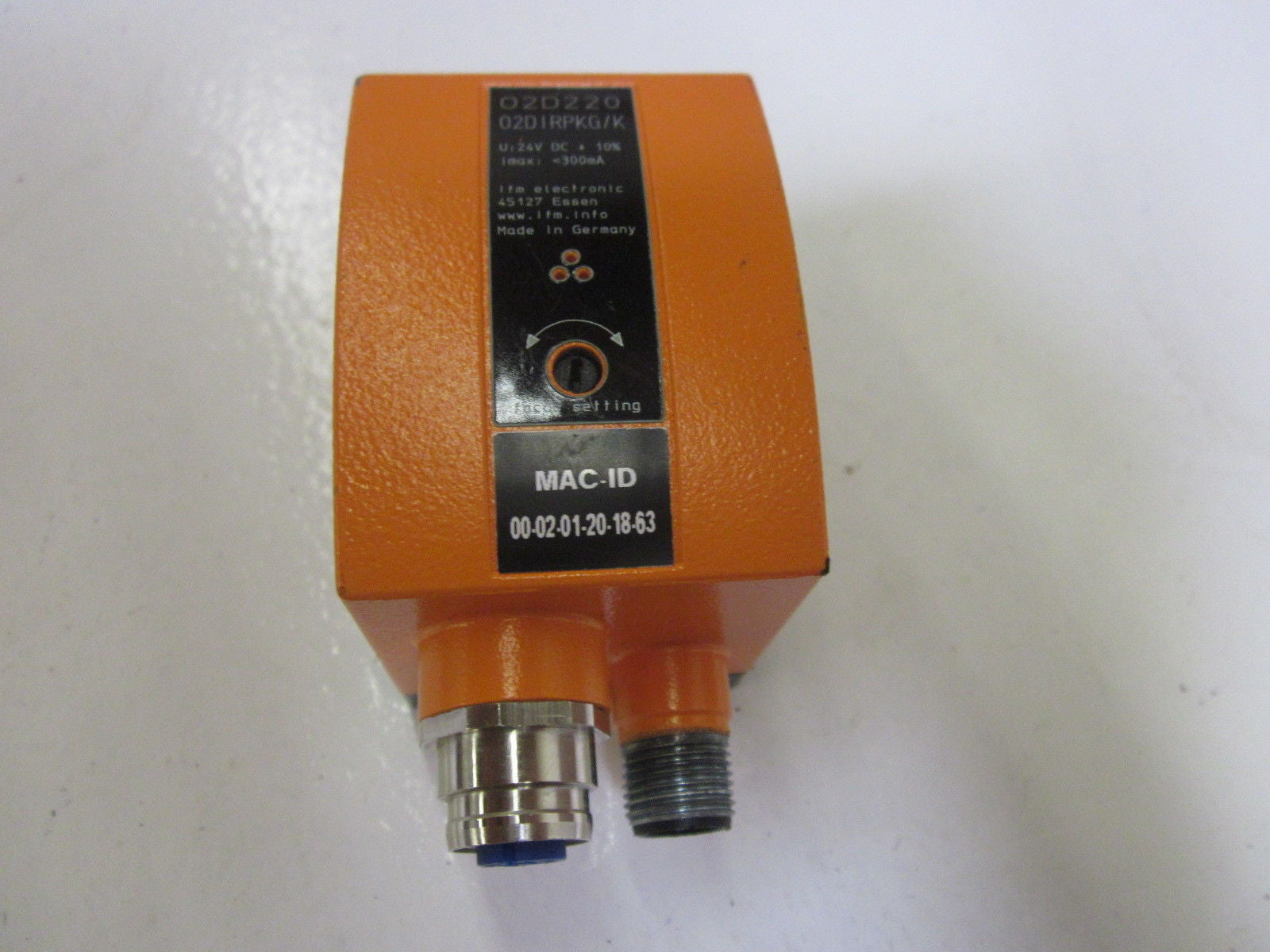 IFM O2D220 *NEW NO BOX*