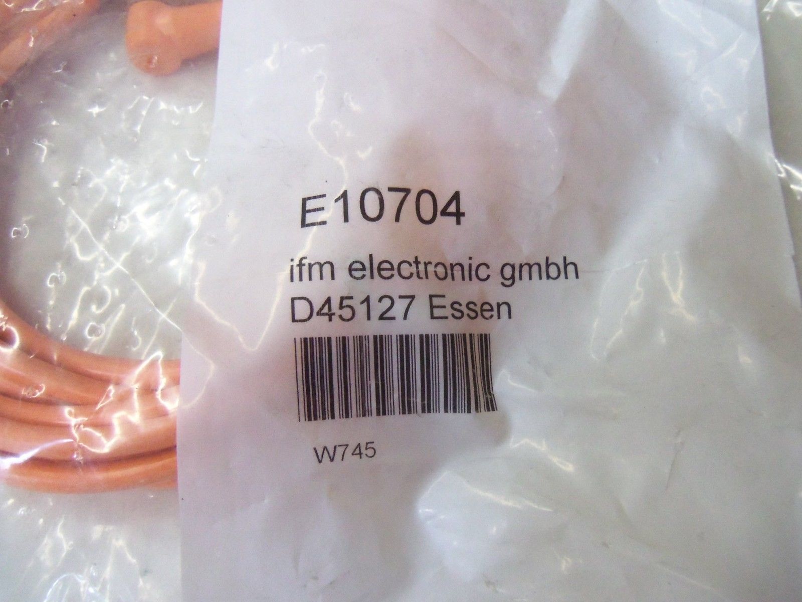 IFM E10704 *NEW IN FACTORY BAG*