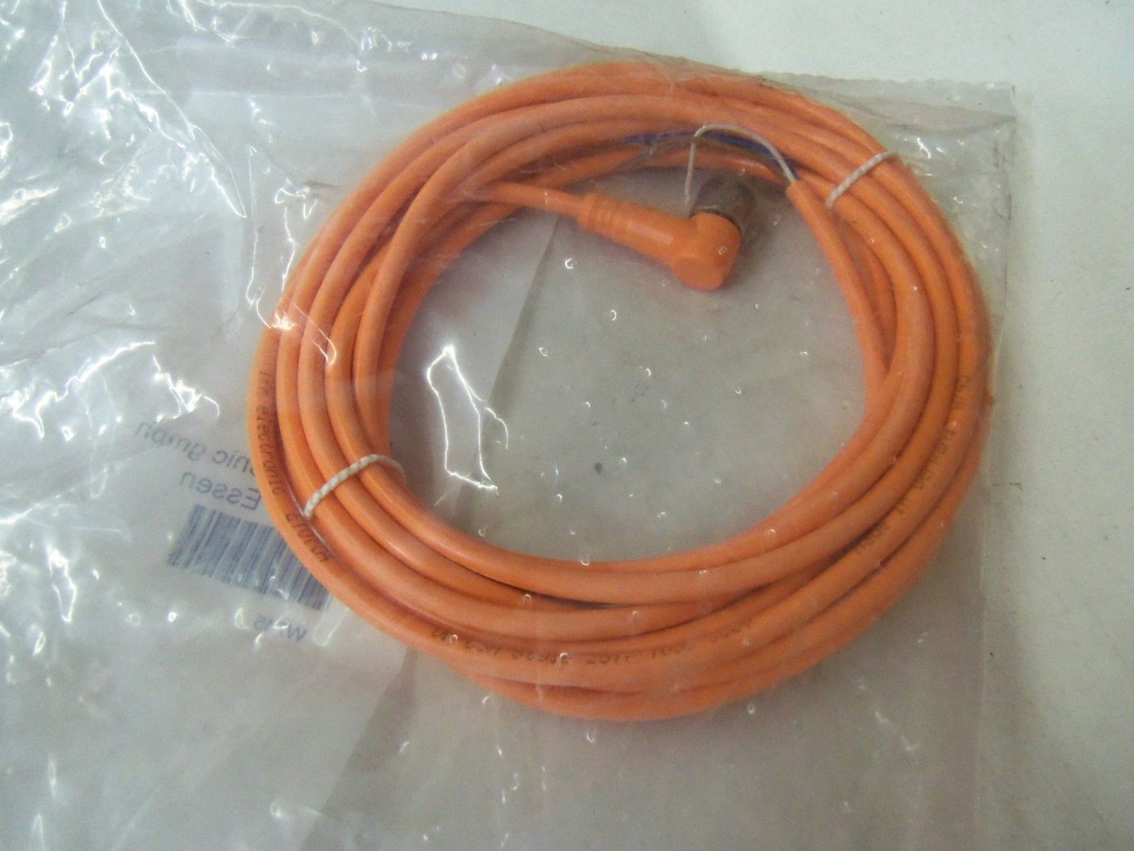 IFM E10704 *NEW IN FACTORY BAG*