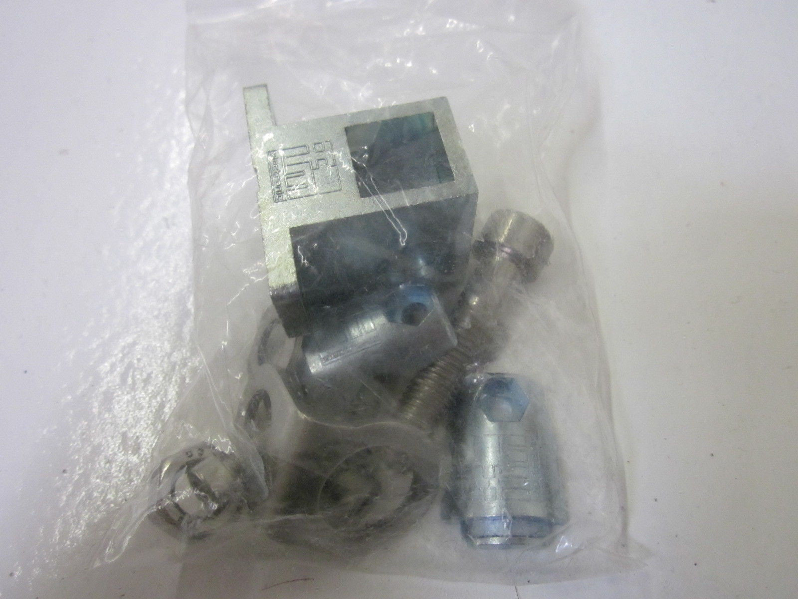 IFM E20865 *NEW IN BOX*