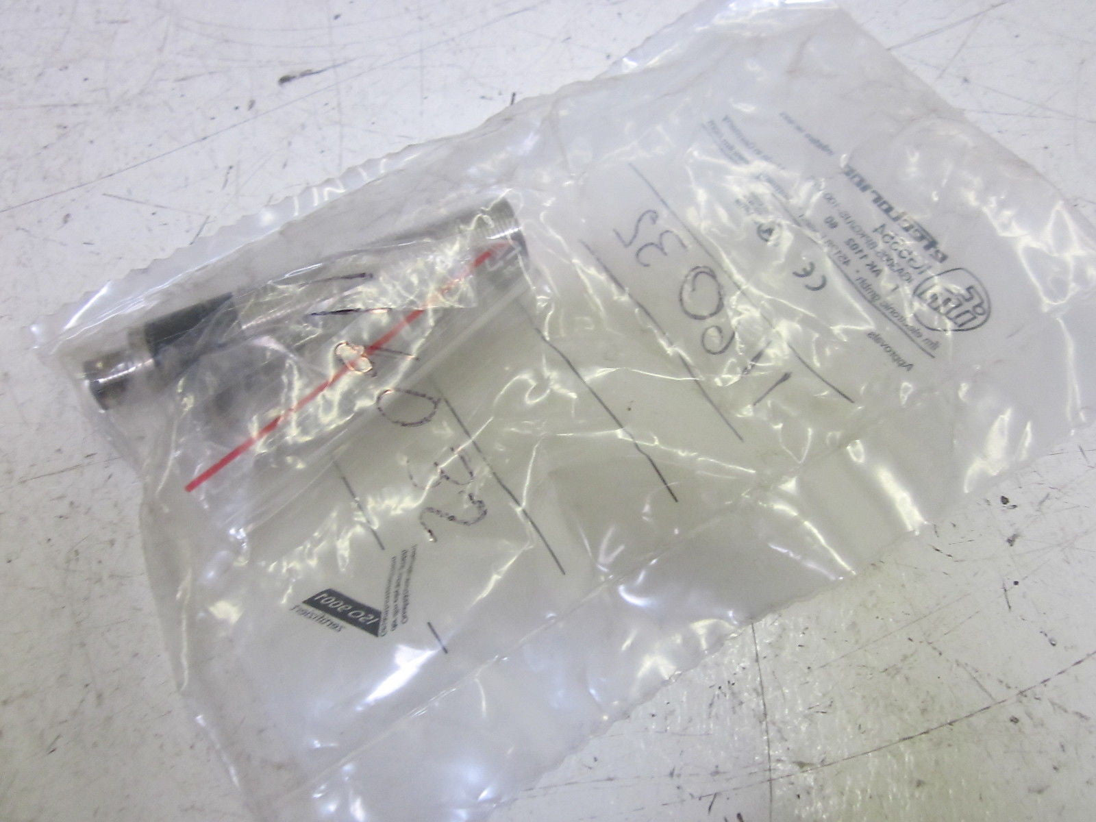 IFM ELECTRONIC IG5554 INDUCTIVE PROXIMITY SENSOR  *NEW IN A FACTORY BAG*