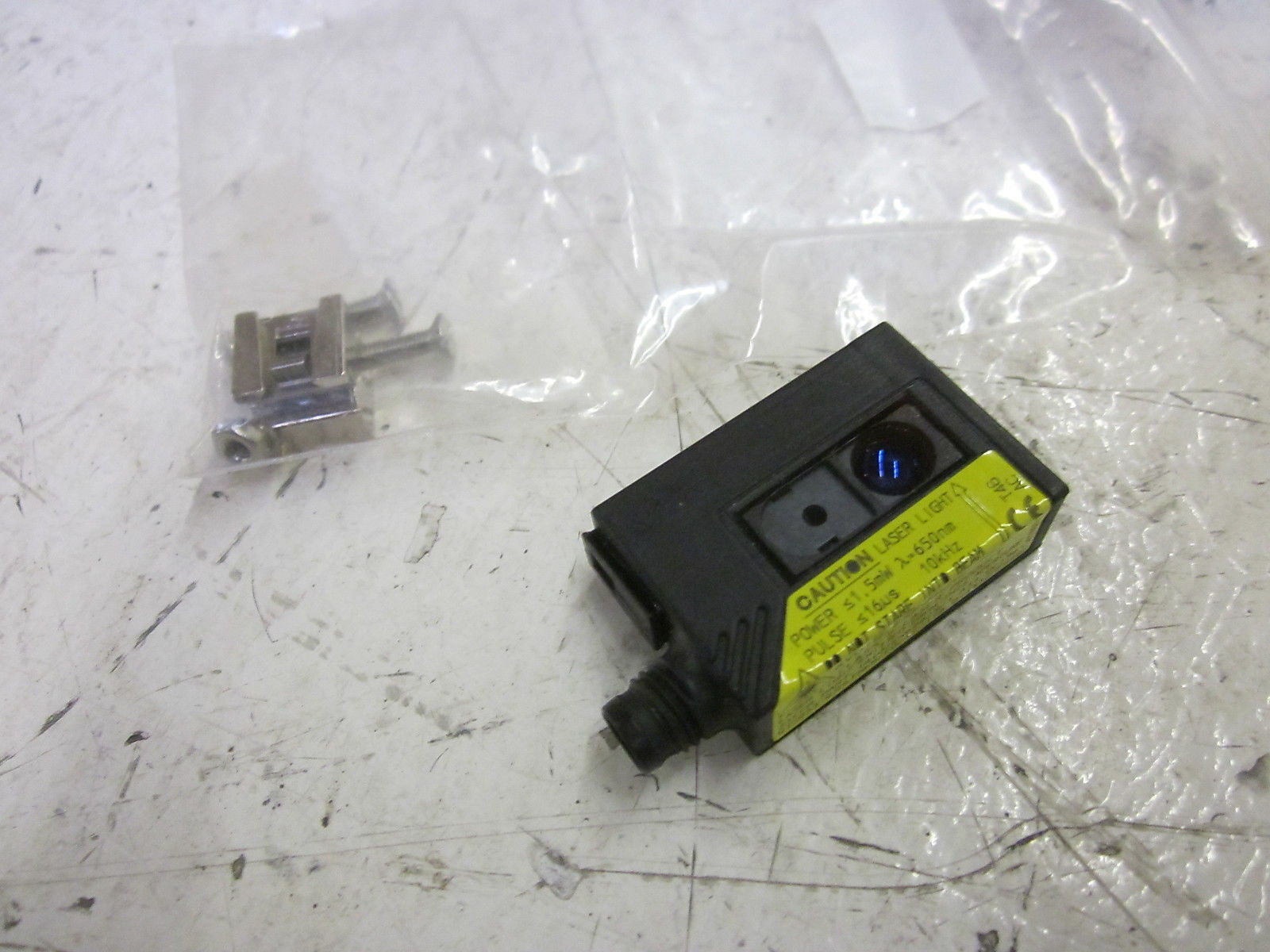 IFM ELECTRONIC OJ5053 PHOTOELECTRIC SENSOR 0JHLFNKG/F0/AS *NEW IN BOX*